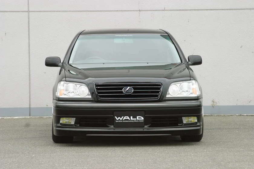 ชุดแต่ง TOYOTA CROWN ATHLETE/ROYAL WALD Japan เอ็กเซ็กคิวทีฟไลน์ ภาพ 1