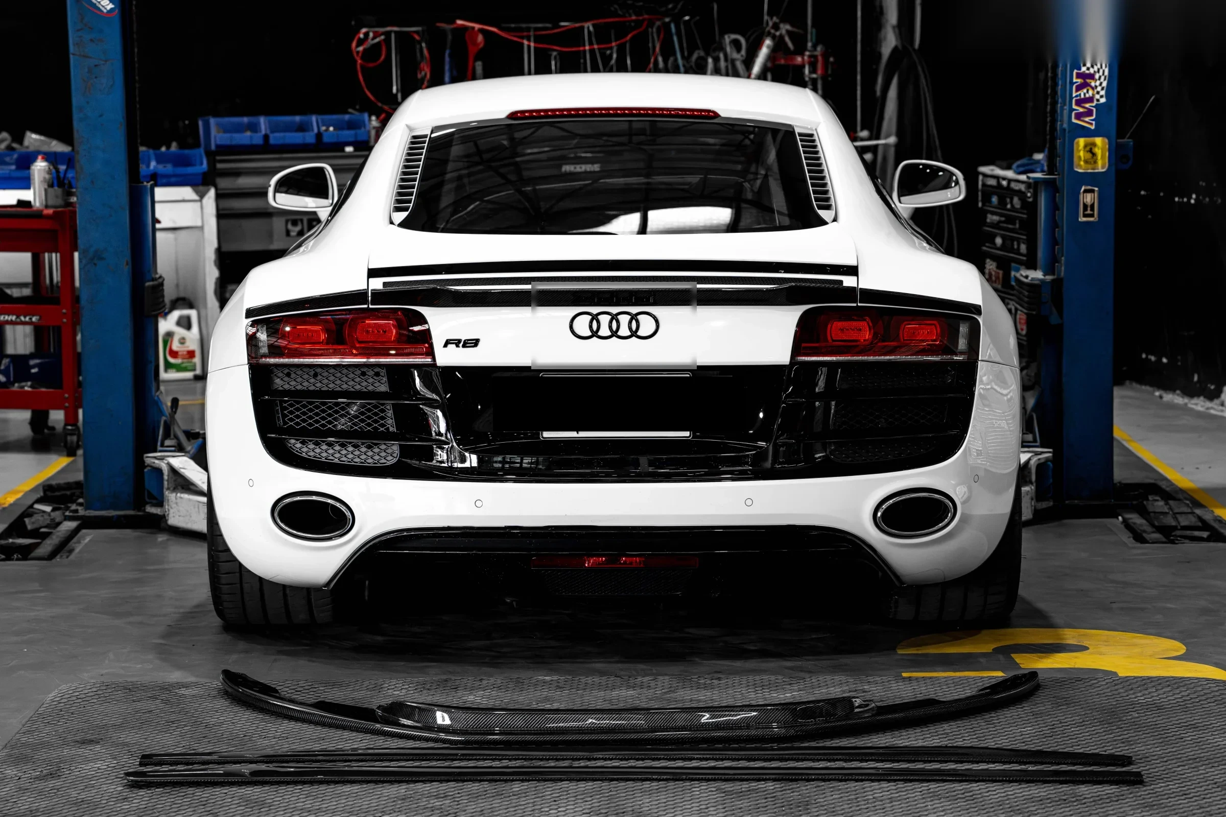 ชุดแต่ง Audi R8 Audi R8 x คาร์บอน Bodykits Prodrive Shop ภาพ 10