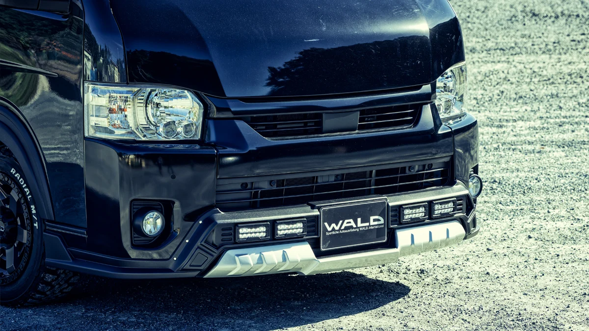ชุดแต่ง TOYOTA HIACE WIDE/SUPER LONG WALD Japan เดสเสิร์ตไลน์ ภาพ 16