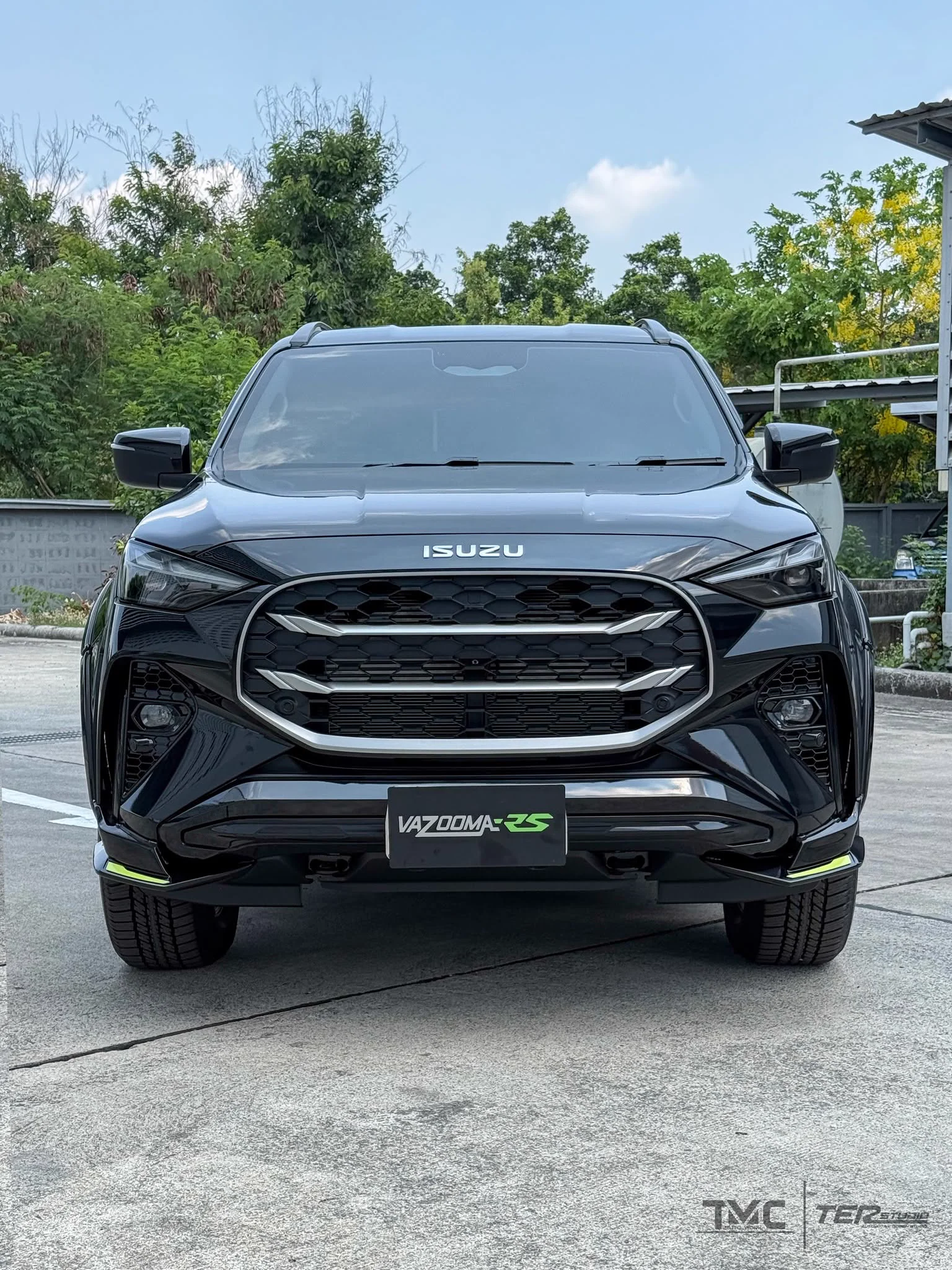 รูปชุดแต่ง ชุดแต่ง Isuzu Mu X 2020 2025 Vazooma RS 2024 ภาพที่ 1