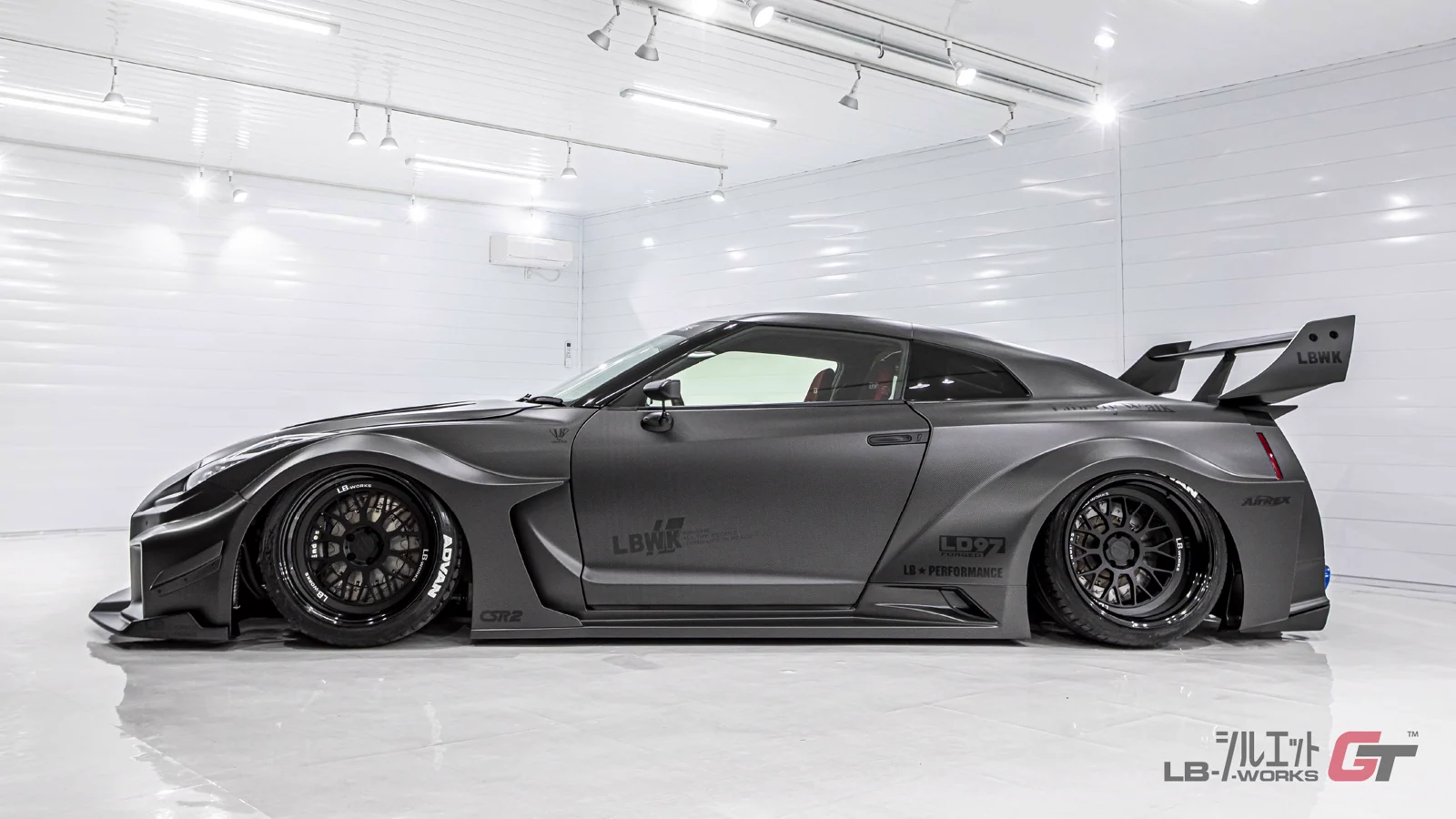 รูปชุดแต่ง ชุดแต่ง Nissan GTR R35 LB Work GT RR ภาพที่ 1
