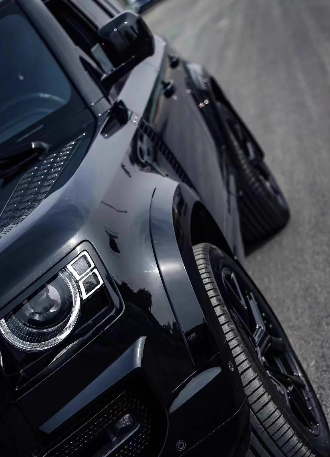 รูปชุดแต่ง ชุดแต่ง Land Rover Defender Black kit ภาพที่ 6