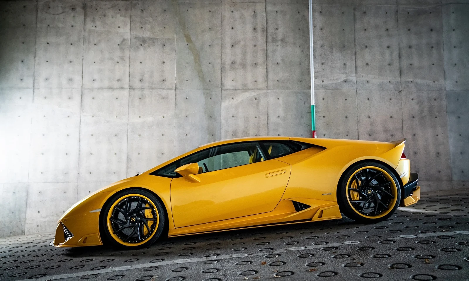 ชุดแต่ง LAMBORGHINI Huracan LP610-4 2014~Rowen Japan ภาพ 18