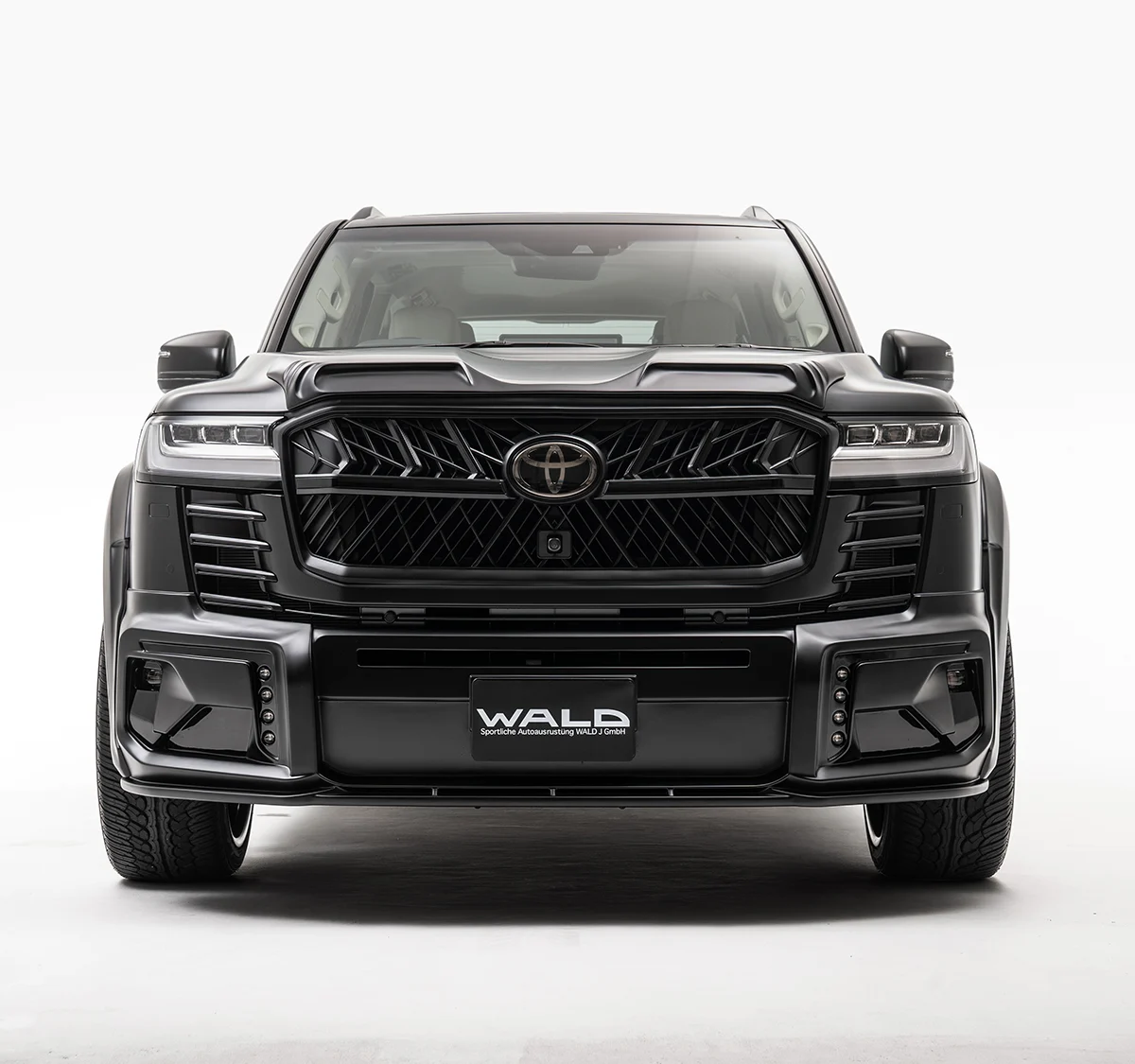 ชุดแต่ง TOYOTA LAND CRUISER 300 ZX WALD Japan สปอร์ตไลน์ แบล็กไบซัน เอดิชัน ภาพ 1