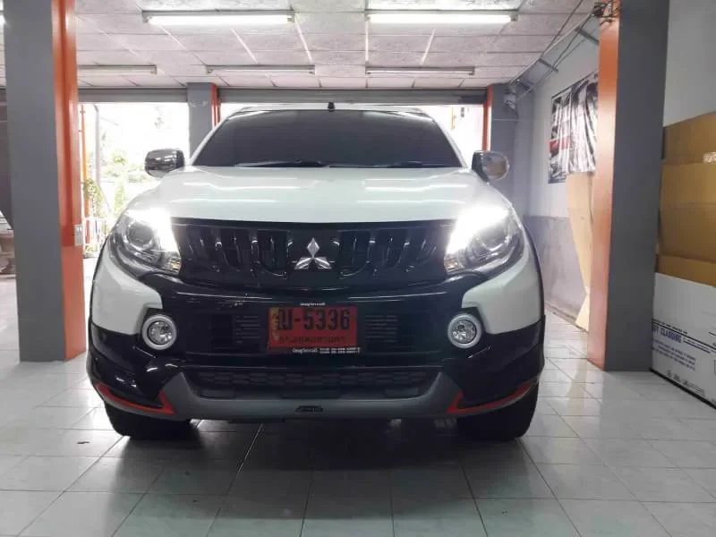 ชุดแต่งไทรทัน 2015 AmotriZ Body Kits - MITSUBISHI New Triton Model 2015 - Up ชุดแต่งรถ ภาพ 5