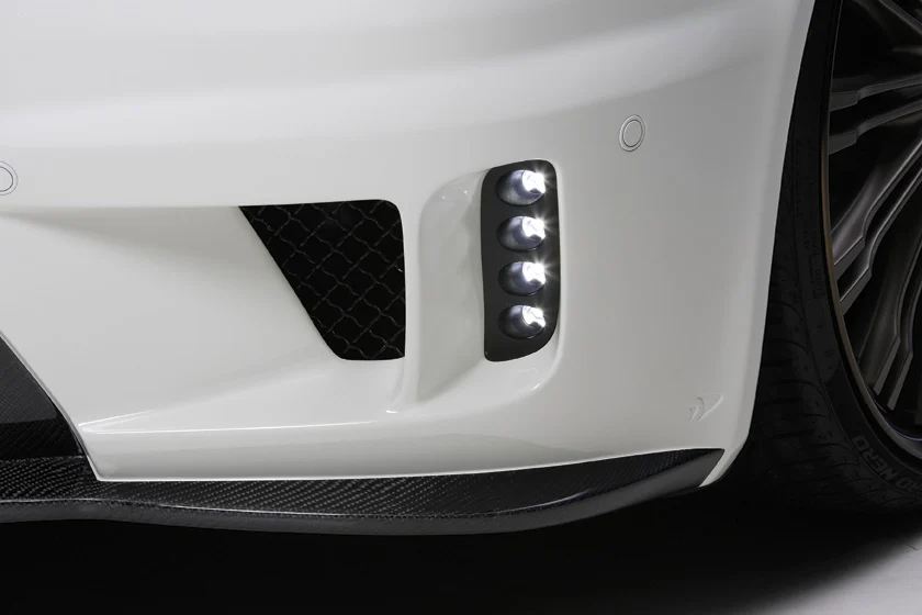 ชุดแต่ง MASERATI QUATTROPORTE WALD Japan สปอร์ตไลน์ แบล็กไบซัน เอดิชัน ภาพ 4