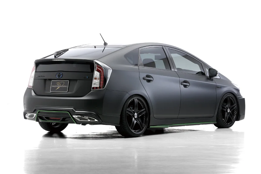 ชุดแต่ง TOYOTA PRIUS WALD Japan สปอร์ตไลน์ ภาพ 4