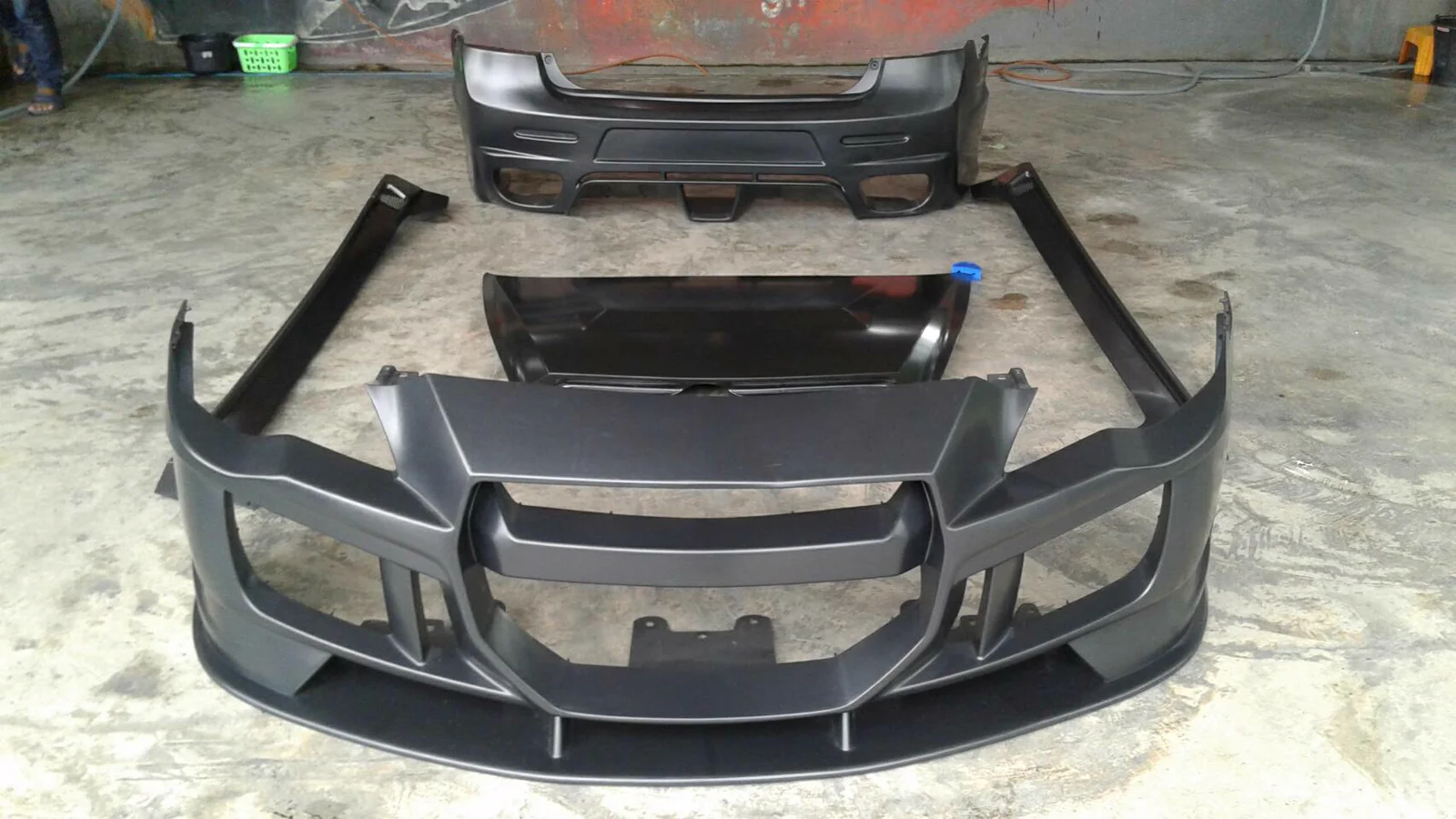 รูปชุดแต่ง ชุดแต่ง Honda Civic FD 06 11 GT ภาพที่ 26