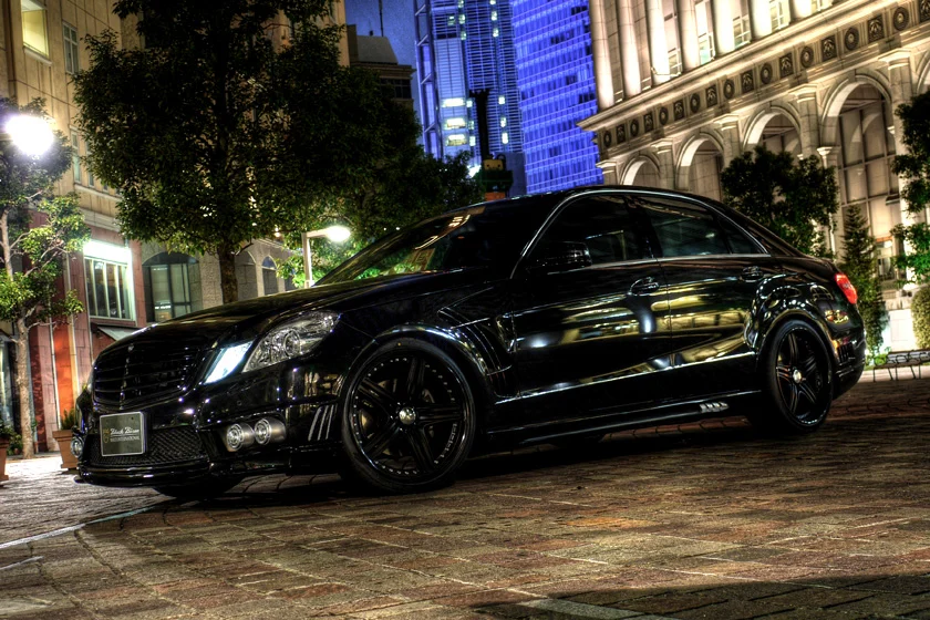 ชุดแต่ง MERCEDES-BENZ E-CLASS WALD Japan สปอร์ตไลน์ แบล็กไบซัน เอดิชัน ภาพ 12