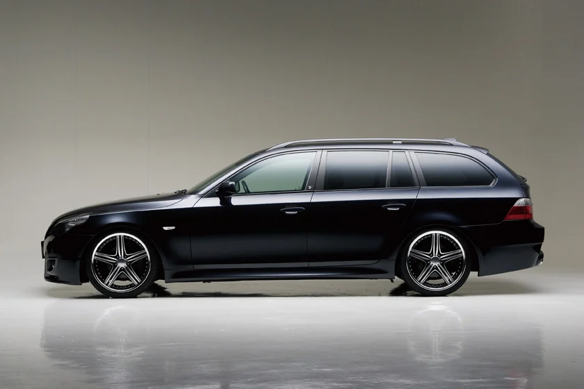 ชุดแต่ง BMW 5 Series TOURING M SPORTS WALD Japan สปอร์ตไลน์ HALF TYPE M5 LOOK ภาพ 6
