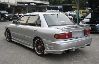 ชุดแต่ง Mitsubishi Lancer E-Car 1992–1995 ทรง Veilside ภาพมุมที่ 6