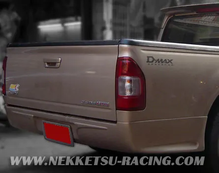 ชุดแต่งรอบคัน Isuzu D-Max ทรง V1 – ภาพที่ 3