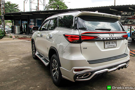 ชุดแต่งรถ Fortuner ทรง LX Sport 2017 - 2020 V.1 – ภาพที่ 17