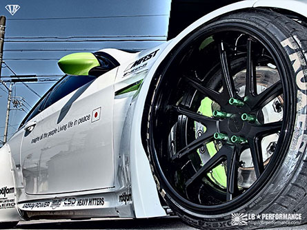 ชุดแต่งรอบคัน BMW E92 M3 ทรง LB☆WORKS – ภาพที่ 8