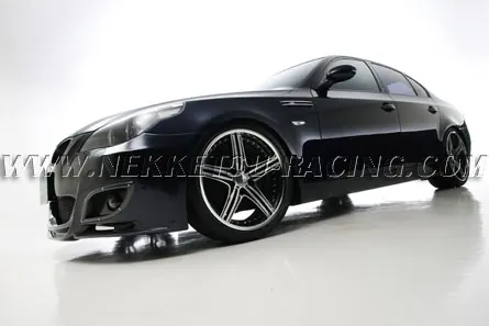 ชุดแต่ง BMW 5series E60 WALD ทรง SEDAN SPORTS LINE – ภาพที่ 2