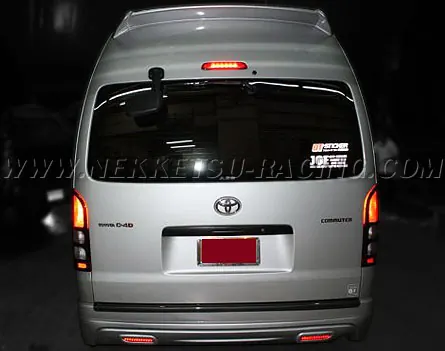 ชุดแต่งรอบคัน Toyota COMMUTER V4 (ABS) – ภาพที่ 3