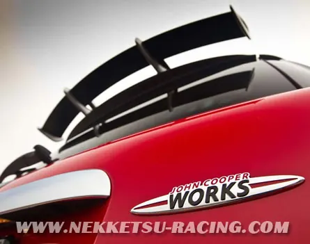 ชุดแต่งรอบคัน mini Cooper ทรง JCW R56 – ภาพที่ 3