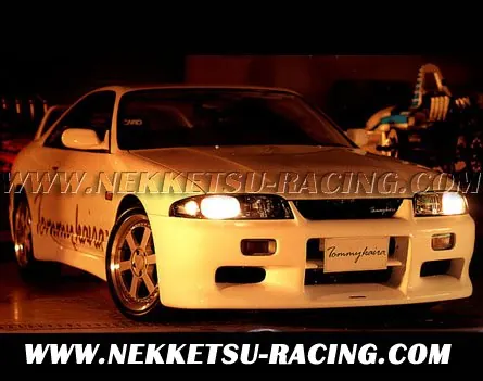 ชุดแต่งรถรอบคัน NISSAN SKYLINE ECR33 TOMMYKAIRA (JAPAN)