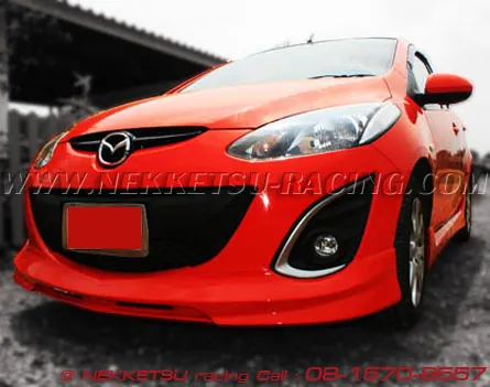 ชุดแต่งรอบคัน Mazda2 ร่น 4 ประตู ทรง Firewall ABS – ภาพที่ 3