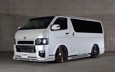 ชุดแต่งรอบคัน Hiace 2013 ROWEN (JAPAN) ลิ้นต่อ – ภาพที่ 4