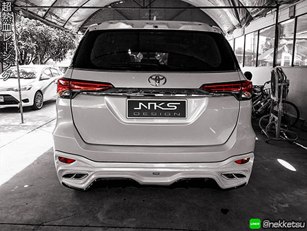 ชุดแต่งรถ Fortuner ทรง LX Sport 2017 - 2020 V.1 – ภาพที่ 13