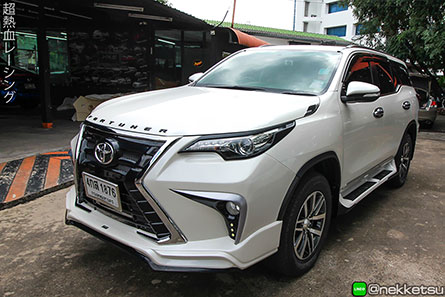 ชุดแต่งรถ Fortuner ทรง LX Sport 2017 - 2020 V.1 – ภาพที่ 16