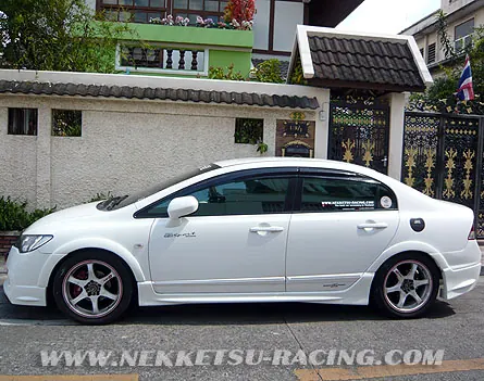ชุดแต่งรอบคัน Mugen RR Civic FD (FRP 17 ชิ้น) – ภาพที่ 7