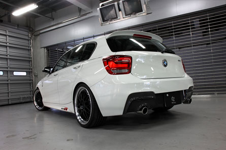 ชุดแต่ง BMW Series 1 F20 ทรง 3D Design (Carbon) – ภาพที่ 4