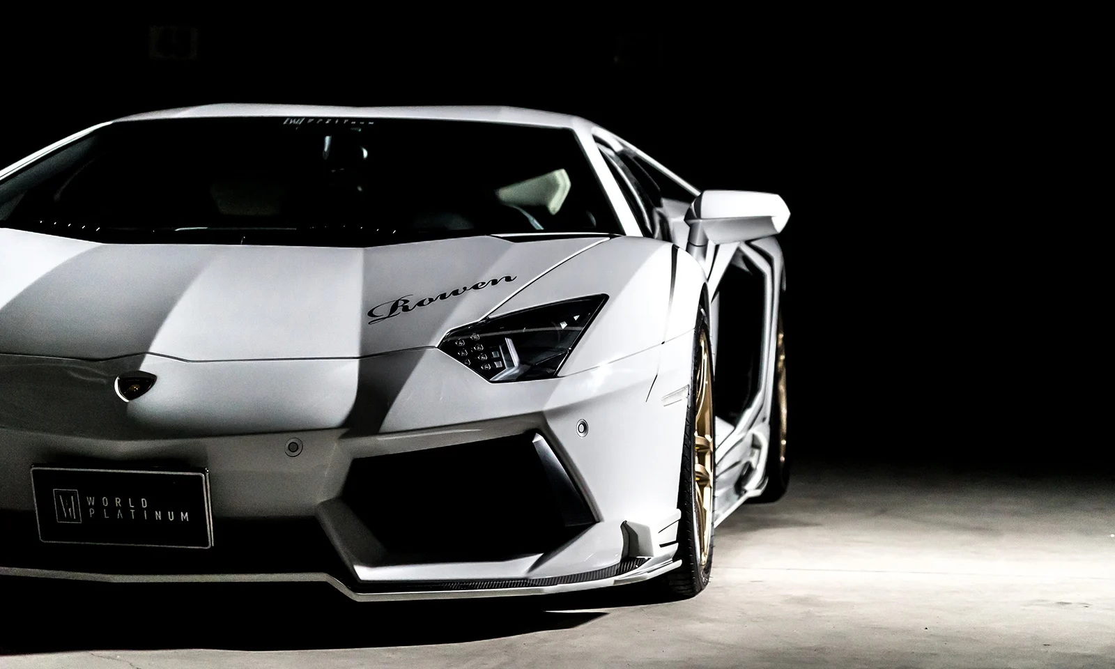ชุดแต่ง LAMBORGHINI Aventador LP700 2012.11~Rowen Japan