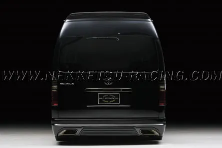 ชุดแต่ง TOYOTA HIACE WIDE SUPER LONG WALD ทรง EXECUTIVE LINE – ภาพที่ 9
