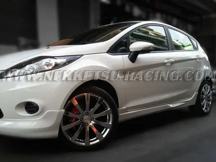 ชุดแต่งรอบคันสำหรับ Ford Fiesta รุ่น 5 ประตู ABS – ภาพที่ 3