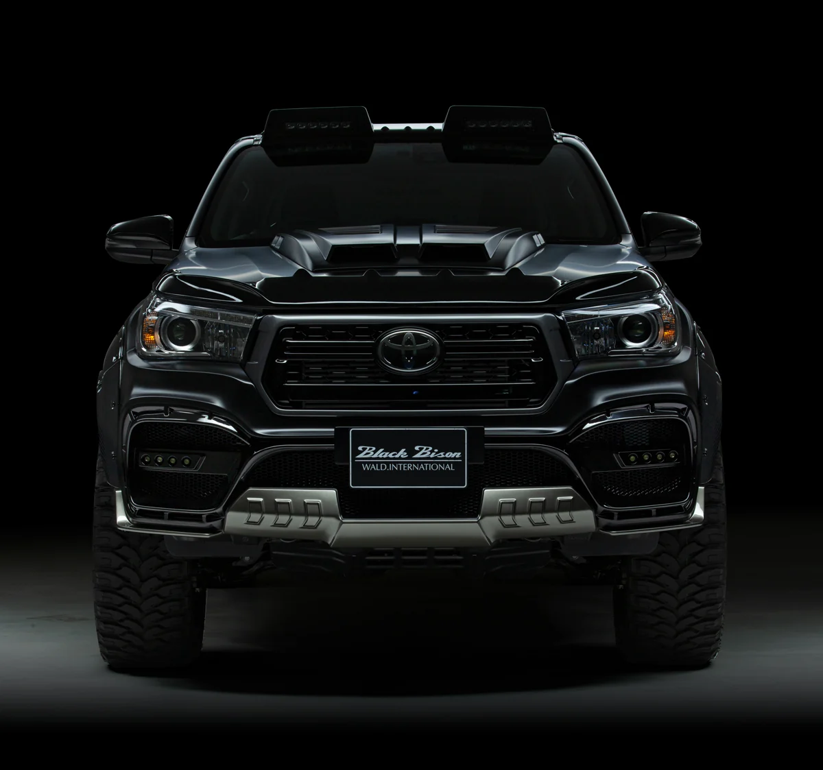 ชุดแต่ง TOYOTA HILUX SPORTS LINE BLACK BISON EDITION WALD Japan