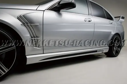 ชุดแต่ง Benz C-Class W204 WALD ทรง SPORTS LINE BLACK BISON EDITION 2007 – ภาพที่ 11