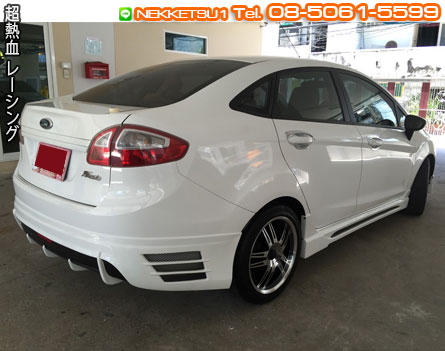 ชุดแต่งรอบคัน Ford Fiesta รุ่น 4 ประตู ABS Sport – ภาพที่ 5