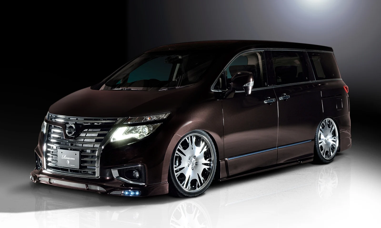 ชุดแต่ง NISSAN ELGRAND HighWay STAR E52 2014.1~2020.9 Rowen Japan