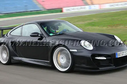 ชุดแต่ง Porsche 911 GTstreet RS ทรง TECHART – ภาพที่ 5