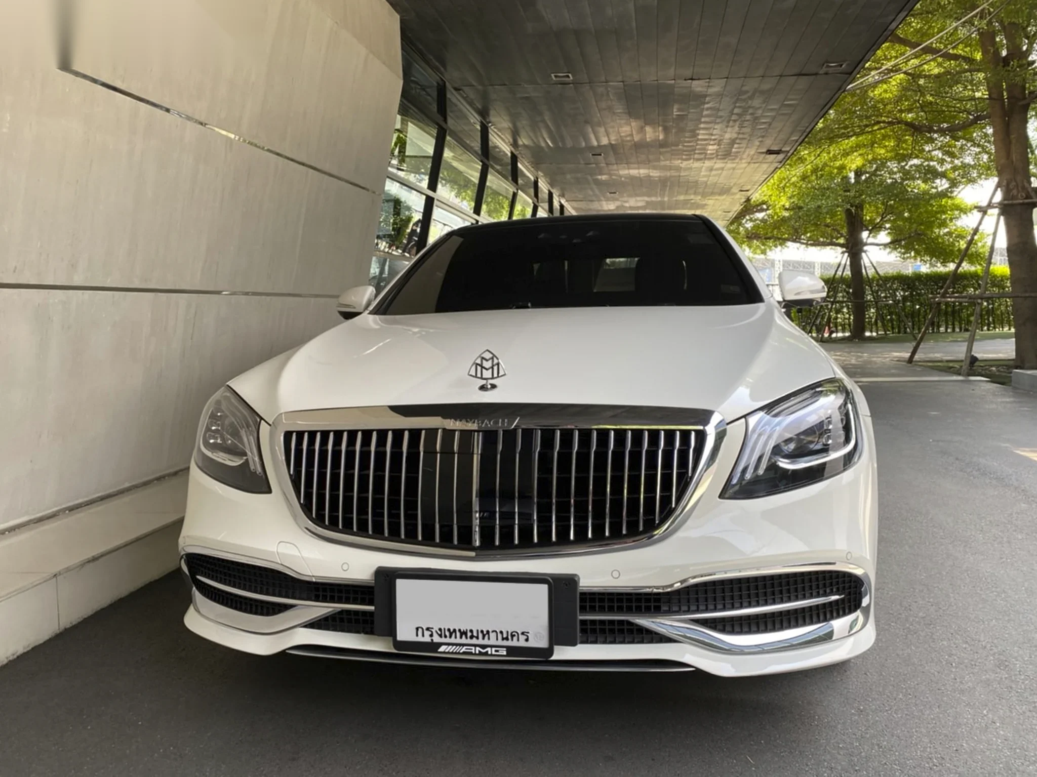 ชุดแต่ง MERCEDES BENZ W222 Mercedes-Benz W222 x Maybach Prodrive Shop