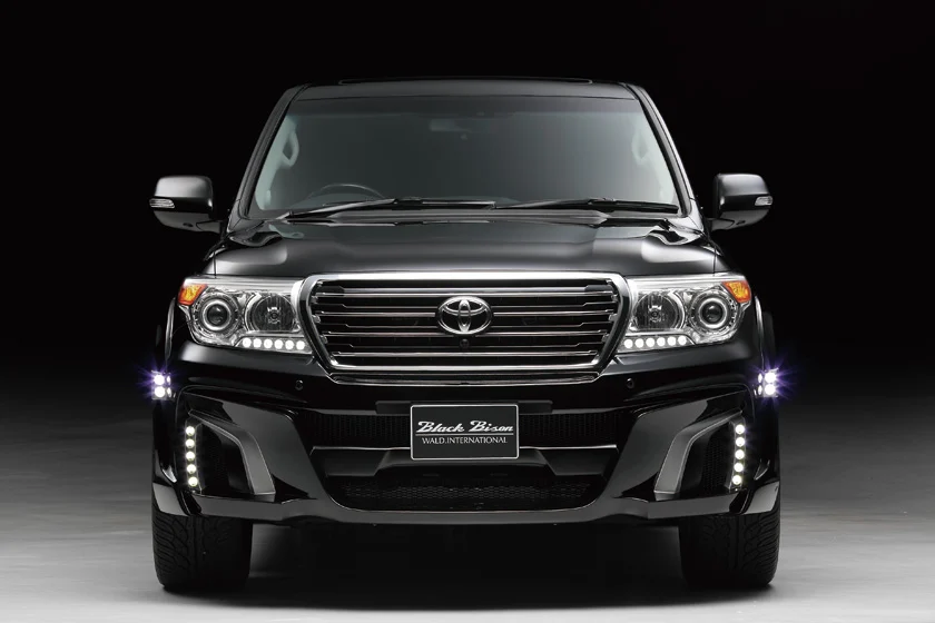 ชุดแต่ง TOYOTA LAND CRUISER 200 SPORTS LINE BLACK BISON EDITION WALD Japan