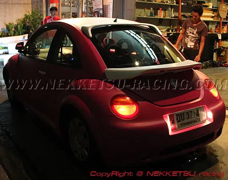 ชุดแต่งรอบคัน New Beetle (Fiber) – ภาพที่ 5