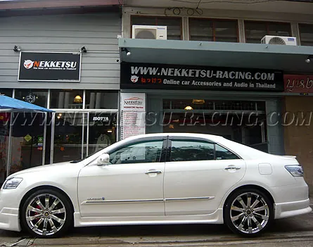 ชุดแต่งรอบคัน Camry 2010 MC Hybrid ทรง WALD – ภาพที่ 4