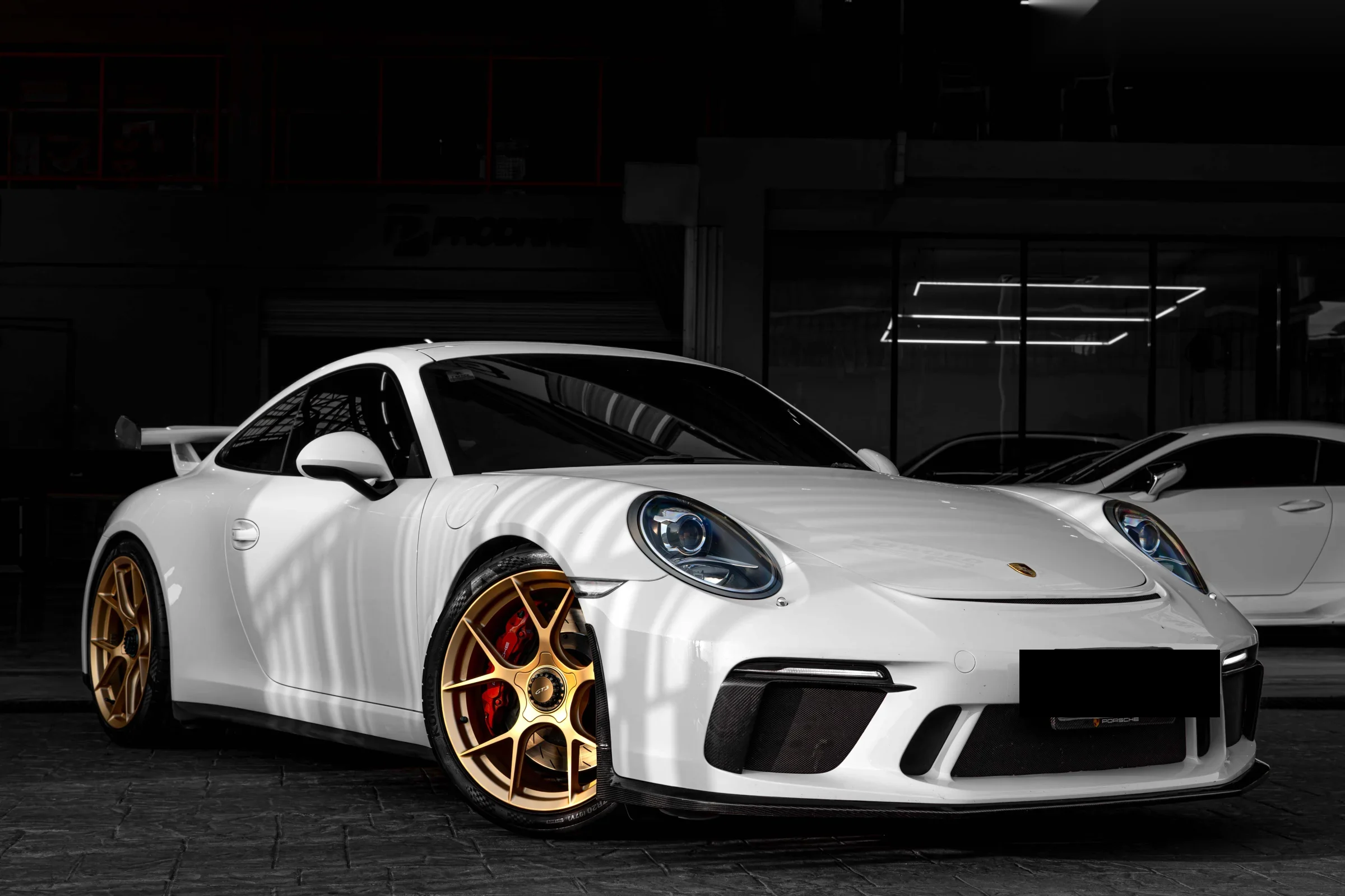 ชุดแต่ง PORSCHE 991.2 SERIES Porsche 991.2 x CNC Custom Forged Wheels 20” x Akrapovic คาร์บอน ดิฟฟิวเซอร์ Prodrive Shop
