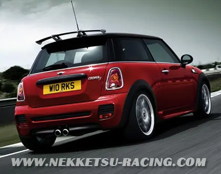 ชุดแต่งรอบคัน mini Cooper ทรง JCW R56 – ภาพที่ 2