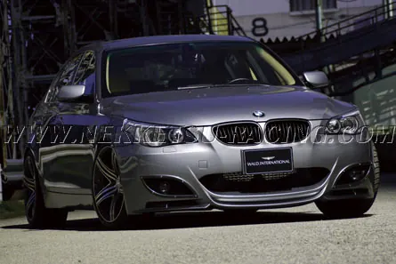 ชุดแต่ง BMW 5series E60 WALD ทรง SEDAN SPORTS LINE – ภาพที่ 12