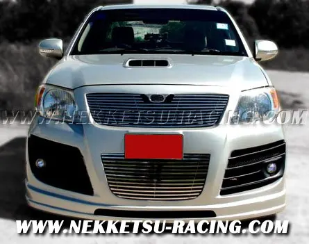 ชุดแต่งรอบคัน Toyota Vigo/STRADA ทรง VIP V2
