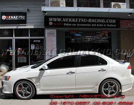 ชุดแต่งรอบคัน Lancer EX ทรง EVO10 และ Ings1 – ภาพที่ 4