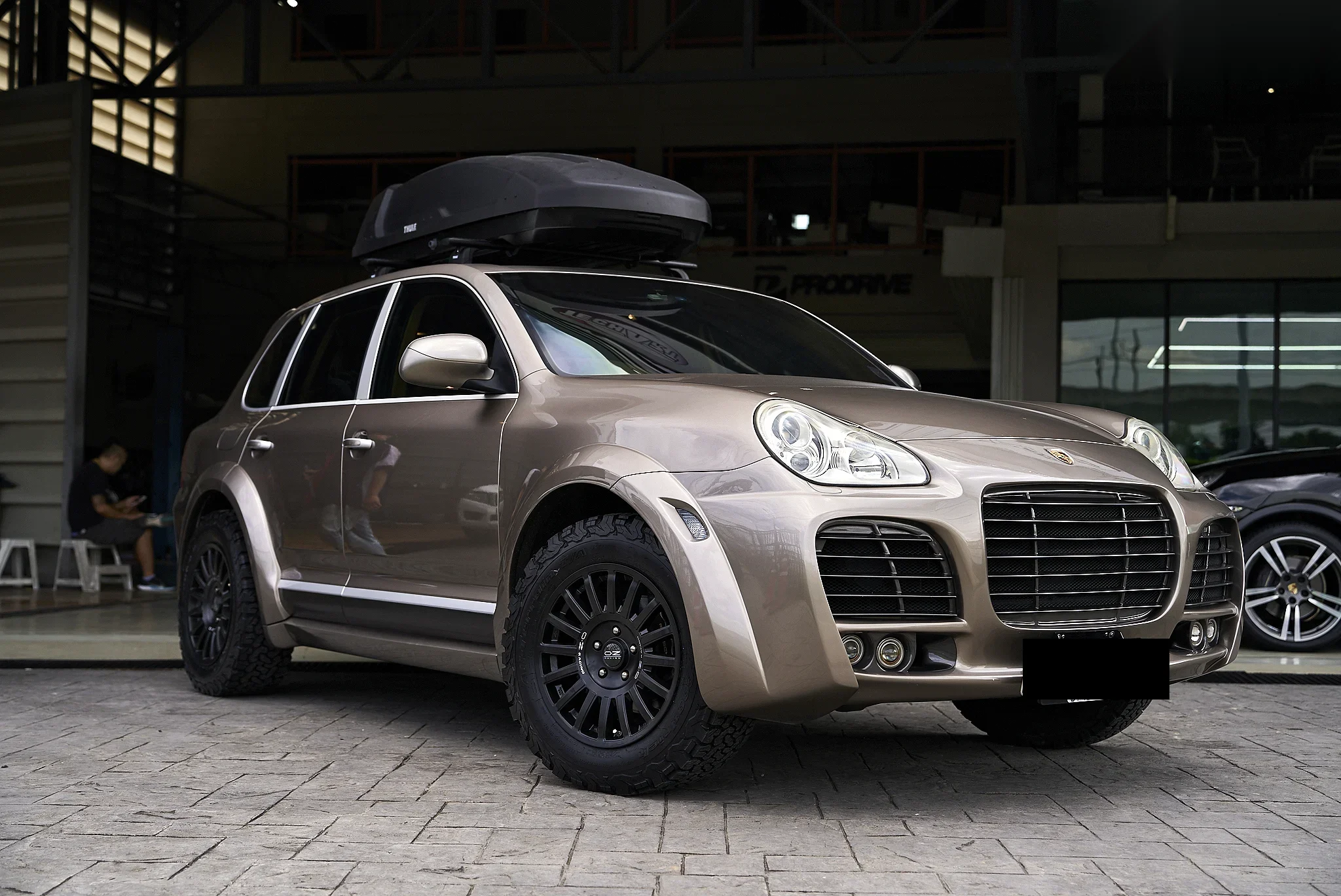 ชุดแต่ง PORSCHE 957 SERIES Cayenne 957 ชุดโป่ง Widebody x OZ Rally Prodrive Shop