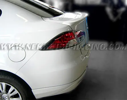 ชุดแต่งรอบคัน Mazda2 รุ่น 4 ประตู ทรง Sporty – ภาพที่ 3