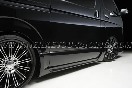 ชุดแต่ง TOYOTA HIACE WIDE LONG WALD ทรง EXECUTIVE LINE – ภาพที่ 8