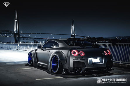 ชุดแต่งรอบคัน GTR R35 ทรง LB☆WORKS – ภาพที่ 4