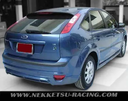 ชุดแต่งรอบคัน Ford Focus 04-07 รุ่น 5 ประตู – ภาพที่ 4
